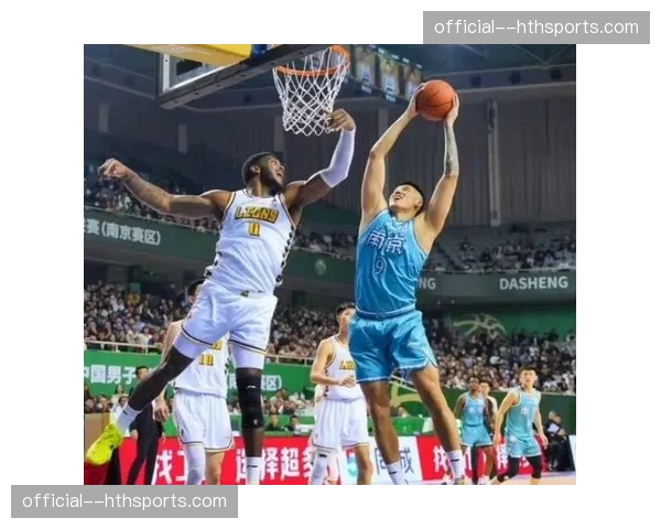 南京同曦憾负上海久事，季后赛希望渺茫