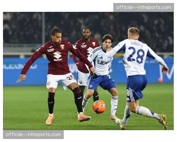 萨索洛主场2-1逆转科莫，升班马争四前景蒙上阴影